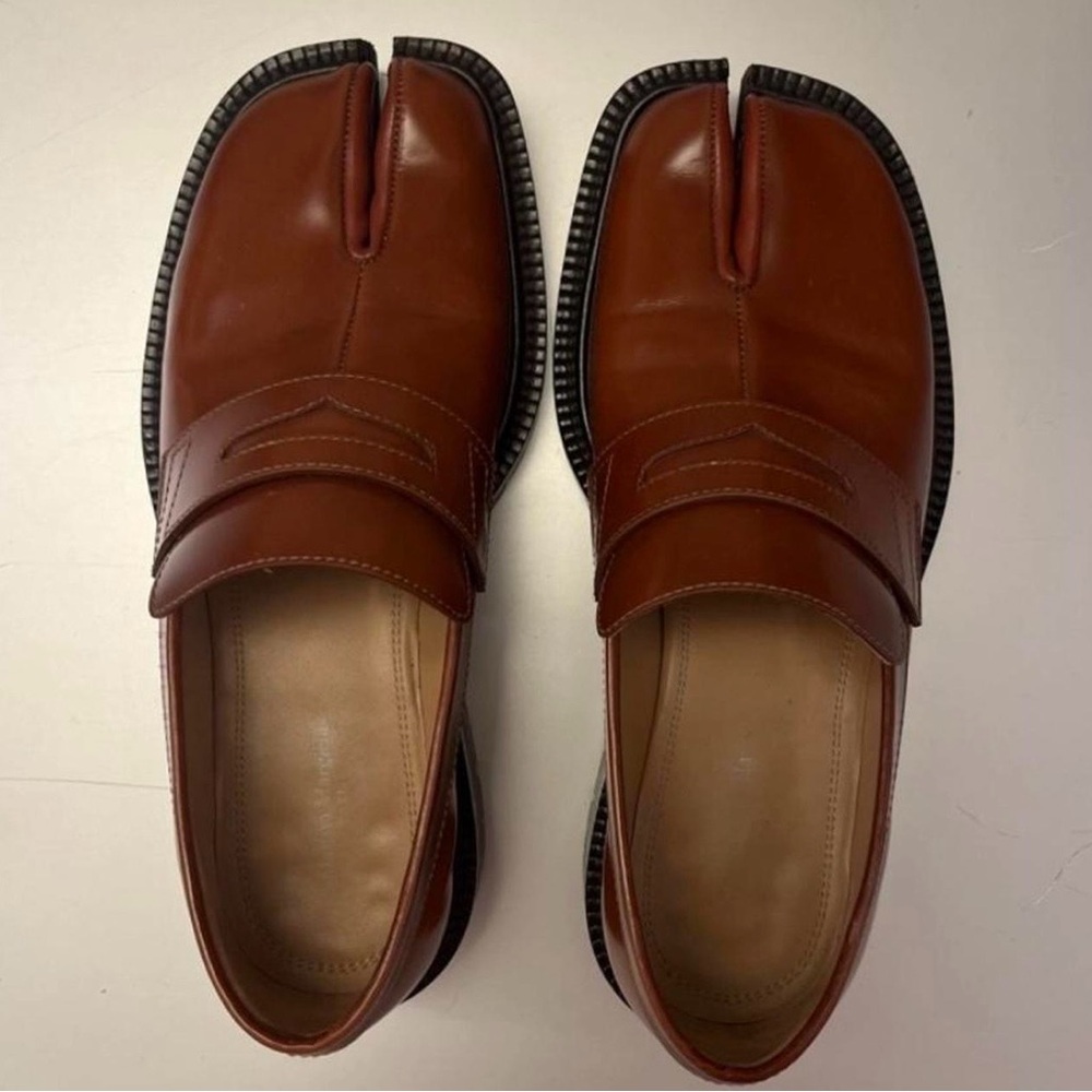 Brown Leather Tabi Loafers - Picture 2 of 4